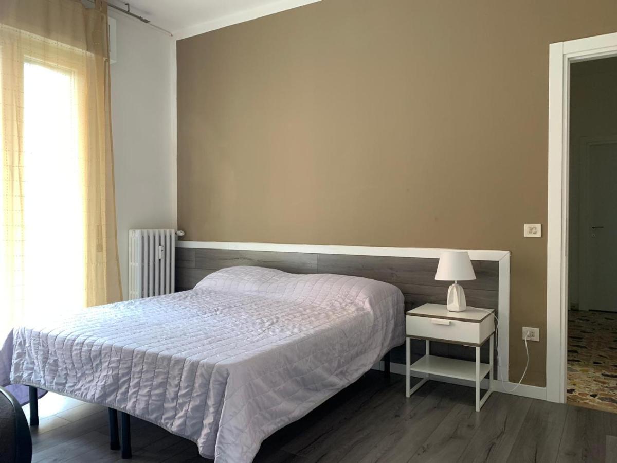La Suite Dell' Arco 帕爾馬 外观 照片